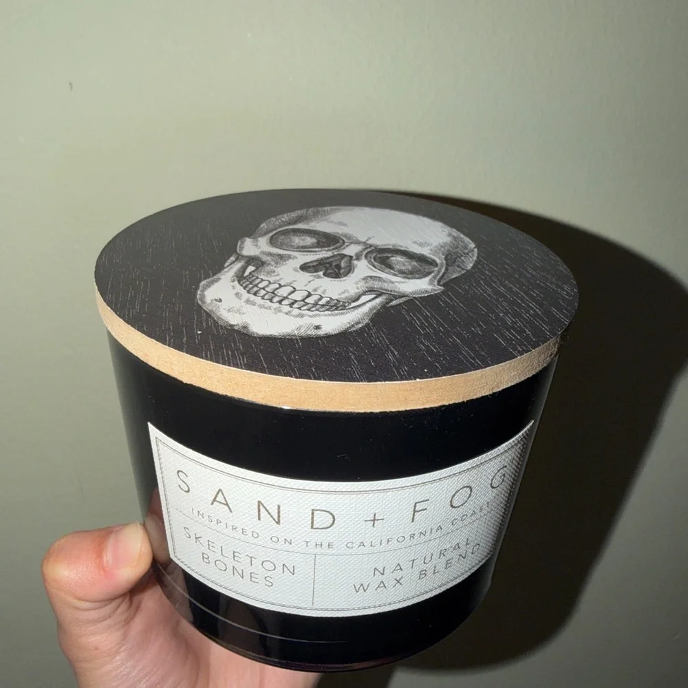 Sand + Fog Black Skull Lid Scented Candle - Skeleton Bones